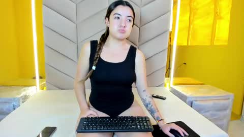 ivycollins_ar online show from 05/13/26, 03:20