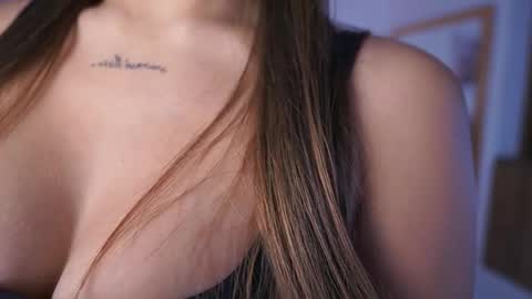 Ivy Grabes online show from 04/24/26, 07:05