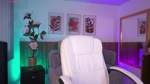 Ivy Grabes online show from 05/25/26, 07:09