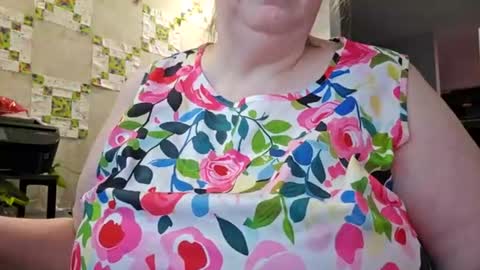 Snapshot of ivyjane3522 chatting on 06/12/26, 04:50 ivyjane3522 online show from 06/12/26, 04:50