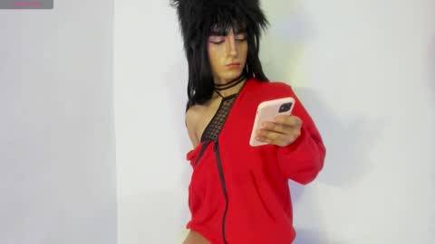 ivymilleer online show from 12/17/25, 02:23