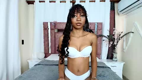 ivyrose_01 online show from 04/20/26, 11:57