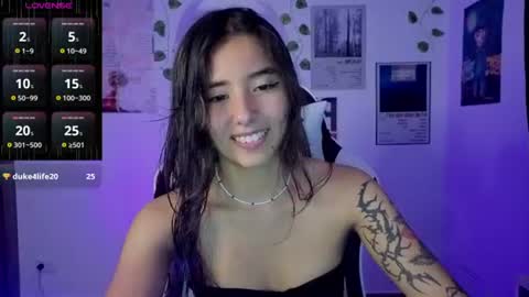 Snapshot of ivystone_ chatting on 06/12/26, 01:15 Ivy online show from 06/12/26, 01:15