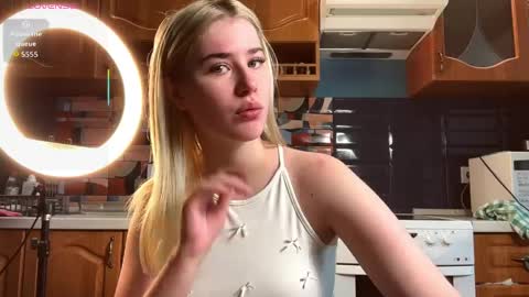 ivywairley online show from 04/15/26, 05:14