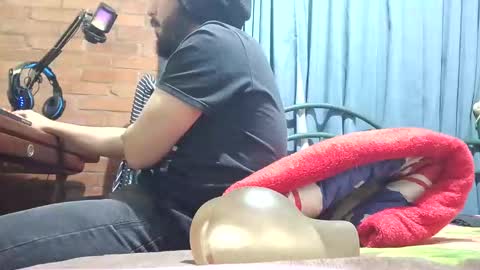 iwanturarse online show from 10/03/25, 05:26