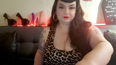 Gwen LaCourt online show from 07/26/26, 12:34