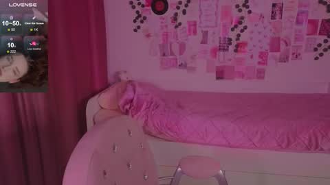 Daisy online show from 11/04/25, 07:02