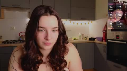 Daisy online show from 03/08/26, 03:38