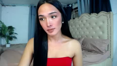 iwillcum4u_ online show from 11/20/25, 12:11