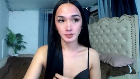 iwillcum4u_ online show from 12/15/25, 12:26