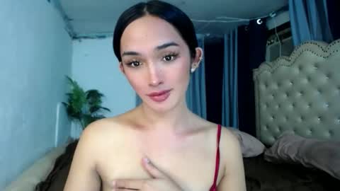 iwillcum4u_ online show from 12/17/25, 01:06