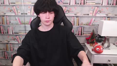 Snapshot of iwillfall_ chatting on 12/11/24, 09:09 Maxim online show from 12/11/24, 09:09