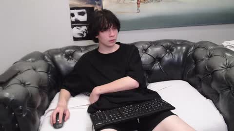 Snapshot of iwillfall_ chatting on 12/11/24, 09:23 Maxim online show from 12/11/24, 09:23