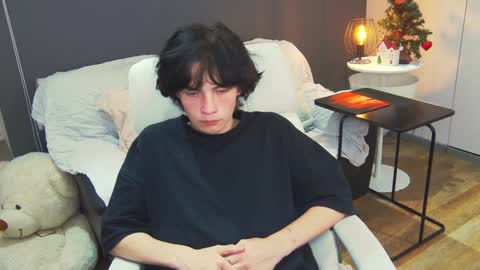 Snapshot of iwillfall_ chatting on 12/20/24, 07:12 Maxim online show from 12/20/24, 07:12