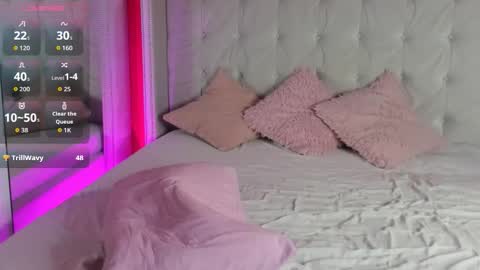 Snapshot of iwillfall_ chatting on 09/28/25, 10:26 Maxim online show from 09/28/25, 10:26