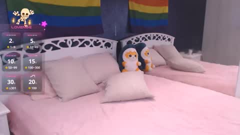 Snapshot of iwillfall_ chatting on 11/27/25, 10:06 Maxim online show from 11/27/25, 10:06