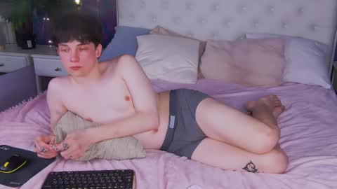 Maxim online show from 03/21/26, 08:12