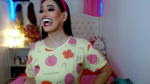 Snapshot of iyotara_miyaka chatting on 01/05/25, 03:32 iyotara_miyaka online show from 01/05/25, 03:32