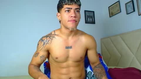 izaack online show from 02/14/26, 04:37