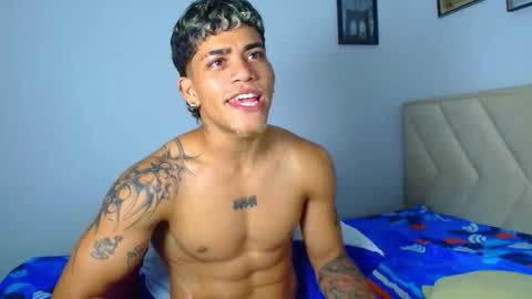 izaack online show from 02/21/26, 04:13