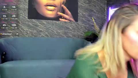 Snapshot of izabelatessa chatting on 10/16/25, 07:15 izabelatessa online show from 10/16/25, 07:15