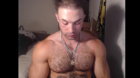 Snapshot of izak144 chatting on 10/07/25, 03:14 izak144 online show from 10/07/25, 03:14