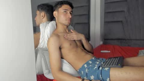 izato online show from 03/12/25, 02:23