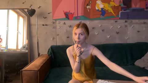 izi online show from 02/20/25, 12:15