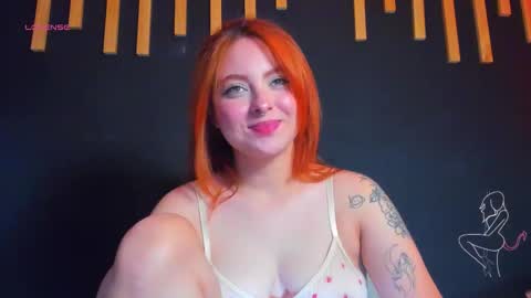 hot izys online show from 11/30/25, 06:06