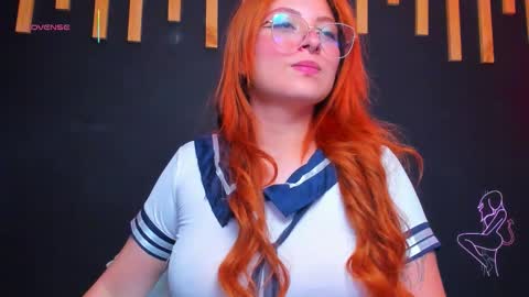 hot izys online show from 02/12/26, 08:48