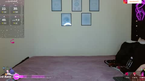 Izzabel Valentine online show from 02/04/26, 07:09