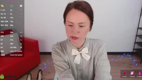 Queen of nylon  Victoria online show from 04/27/26, 06:00