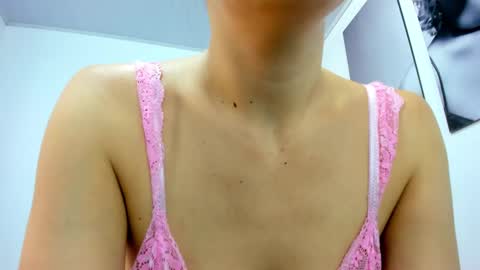 Izzy online show from 12/22/24, 04:17