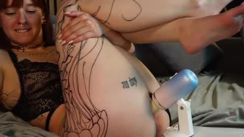 Izzy Inked online show from 04/22/26, 02:18