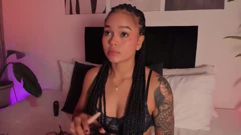 Izzy vega  online show from 02/03/26, 02:53