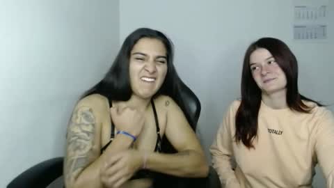 Snapshot of izzyflame18 chatting on 10/29/25, 10:44 Shygirl online show from 10/29/25, 10:44