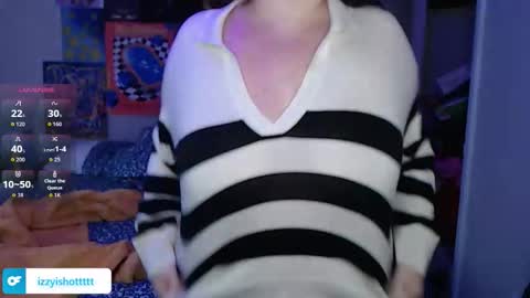 Snapshot of izzyishottttt chatting on 11/23/25, 07:35 izzyishottttt online show from 11/23/25, 07:35