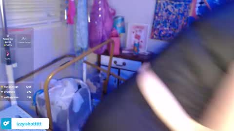 izzyishottttt online show from 02/20/26, 01:13