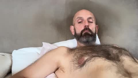 izzysboytoy1 online show from 02/28/26, 11:11