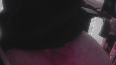 Stuart online show from 03/26/26, 02:39