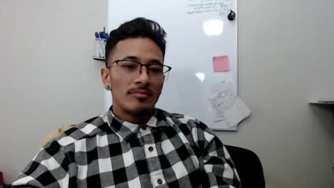 Snapshot of j0nnyk1ng chatting on 02/18/26, 12:06 Mugen online show from 02/18/26, 12:06