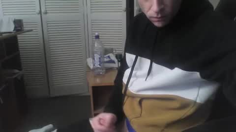 Snapshot of j3rkz chatting on 01/20/25, 03:28 J3RKZ online show from 01/20/25, 03:28