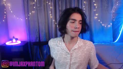 Hey im Jaxxxon check my info     online show from 12/09/24, 09:49