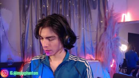 Hey im Jaxxxon check my info     online show from 09/09/25, 09:42