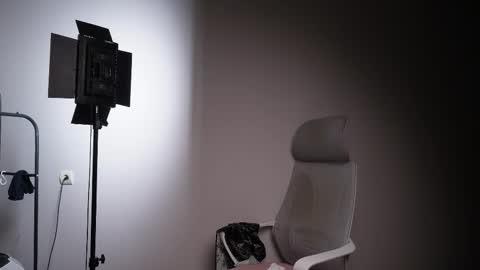 Danny online show from 11/24/25, 07:35