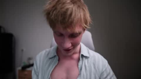 Danny online show from 04/22/26, 08:06