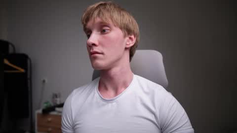 Danny online show from 04/22/26, 08:10