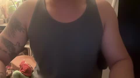 Snapshot of j_appleseed chatting on 06/14/26, 02:46 j_appleseed online show from 06/14/26, 02:46