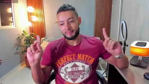 Calix  Independient model Insta and twt Calixsnake online show from 04/22/26, 11:39