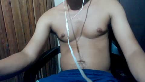 Snapshot of j_castello chatting on 08/03/26, 04:44 J online show from 08/03/26, 04:44